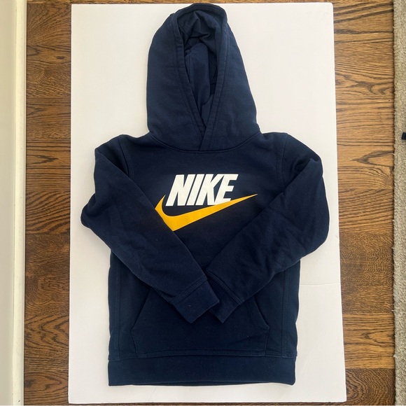 Lot of 3 Nike hoodie sweatshirts size 6/7 - Picture 2 of 7